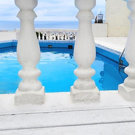 Room In Apartment - Beautiful And Spacious Room Near Cretan Sea Hersonissos  Exterior foto