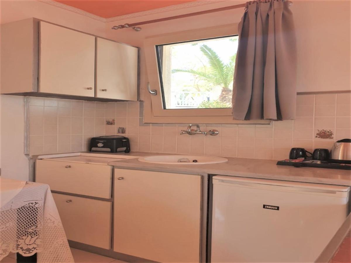Room In Apartment - Beautiful And Spacious Room Near Cretan Sea Hersonissos  Exterior foto