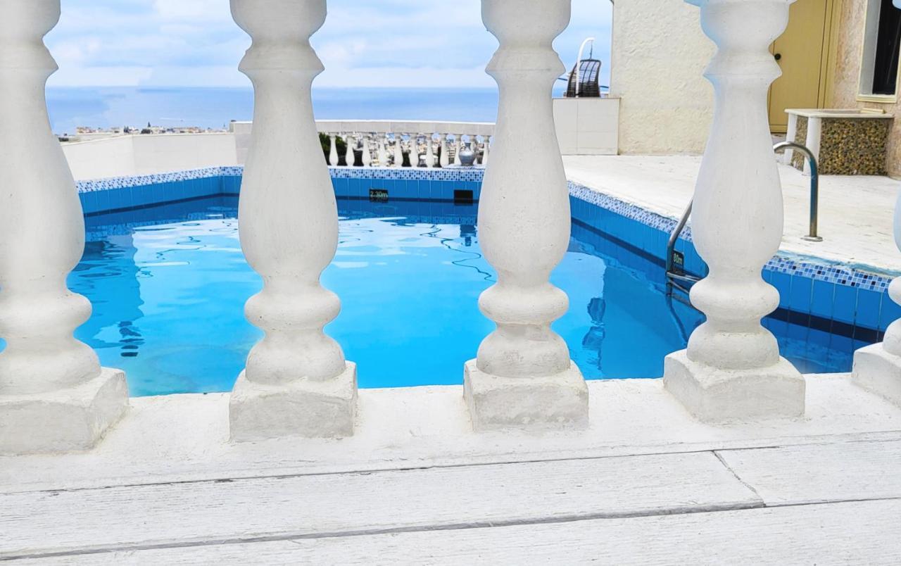 Room In Apartment - Beautiful And Spacious Room Near Cretan Sea Hersonissos  Exterior foto